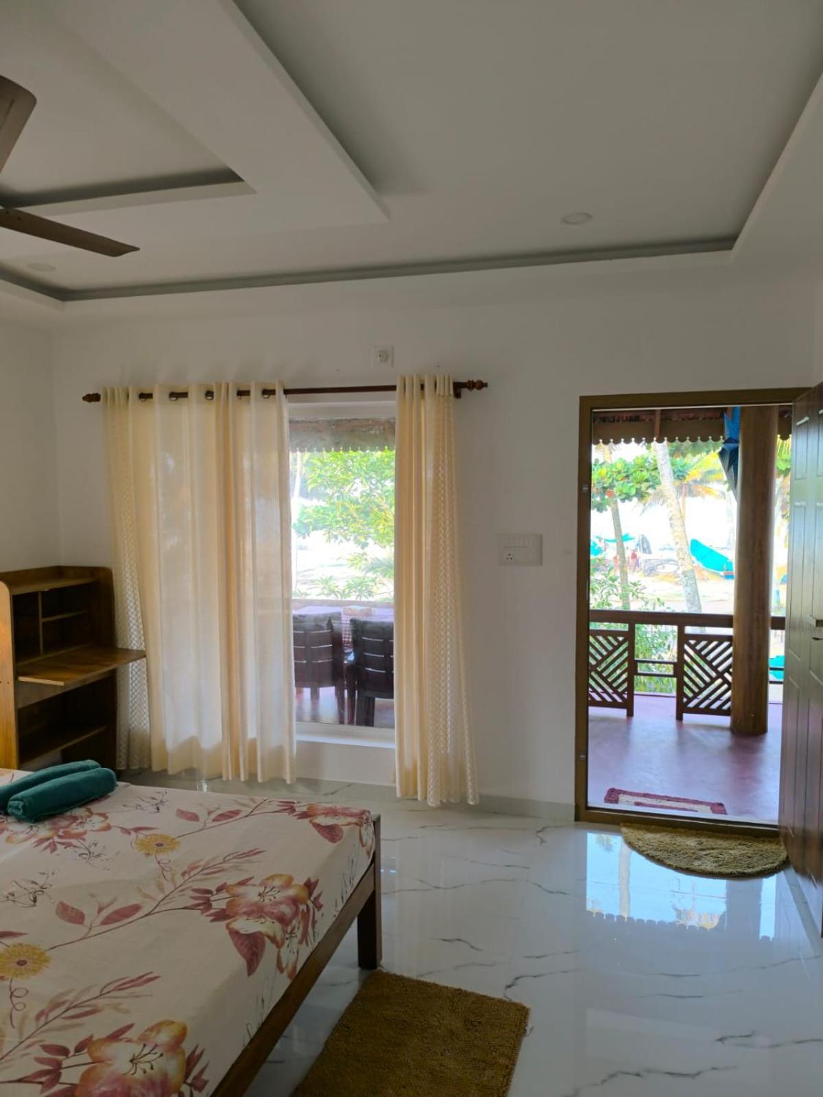 Homestay Marari Anna *