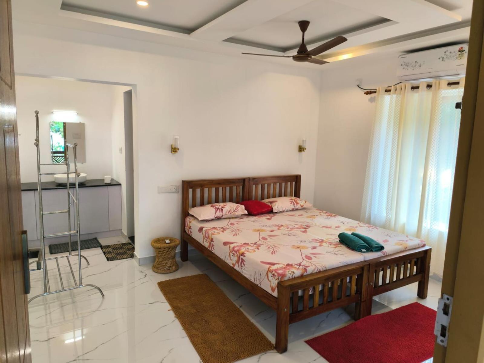 Marari Anna Mararikulam